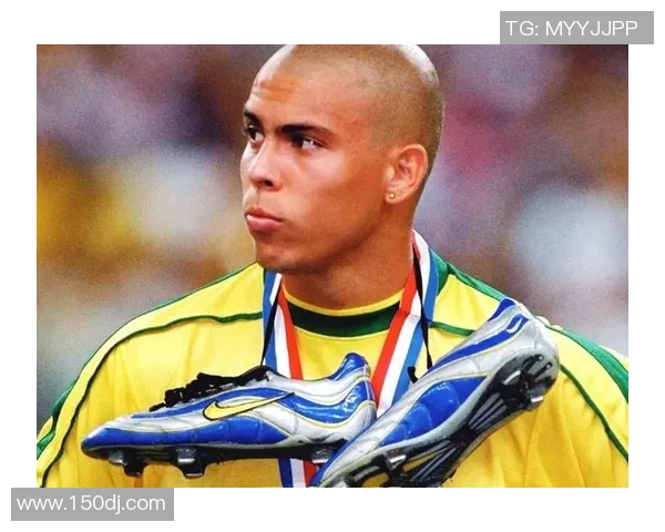 足球明星们热议大罗的传奇生涯与对现代足球的影响